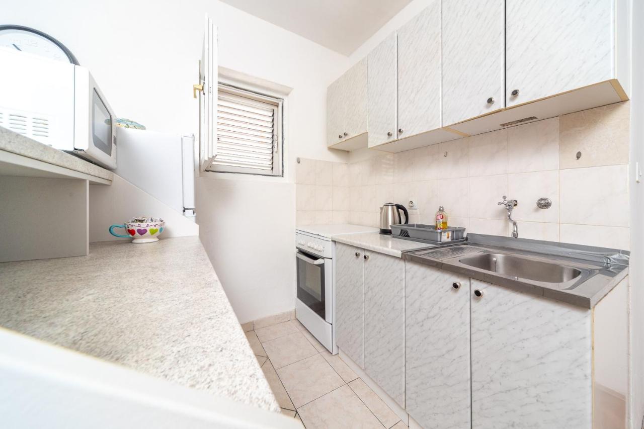 Apartment Matea Kotor Exteriör bild