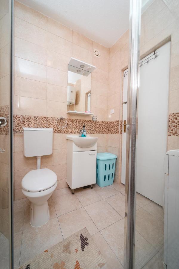 Apartment Matea Kotor Exteriör bild